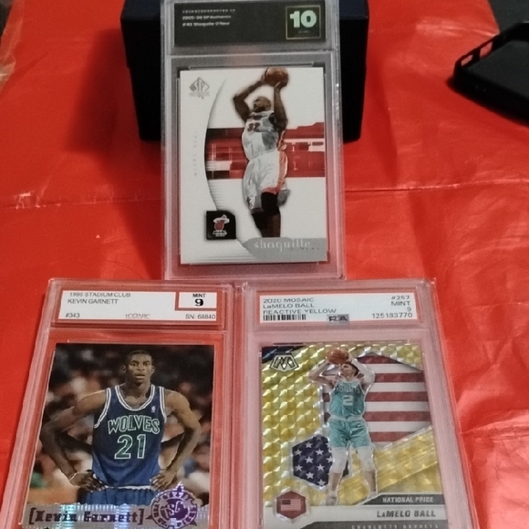 Basketball Trading Card Set - Multicolor